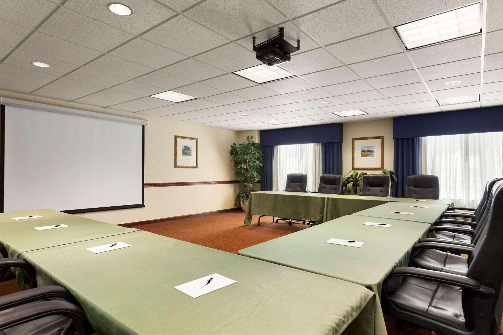 Country Inn & Suites By Radisson, Madison, Al 외부 사진